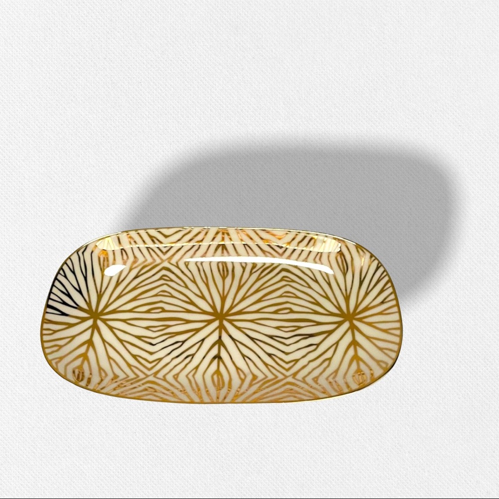 NEW Talianna of NY Tray — Lily Pad Ceramic Tray — 24K Detail